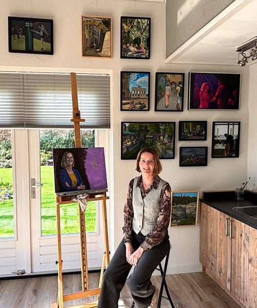 art studio Kunstschilder Laura Baten in haar atelier